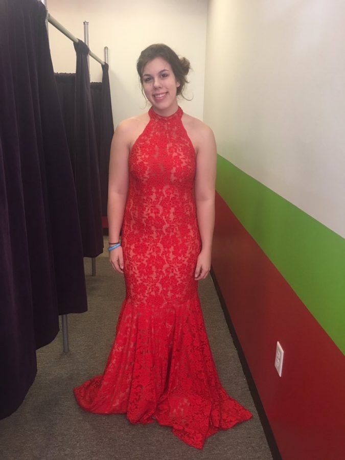 Kennedy+senior+Rockey+Green+recently+picked+her+dress+for+the+2017+spring+prom.+