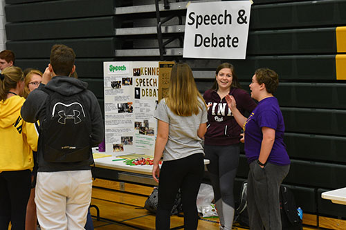 Shelby Tigges, sr., promotes Speech and Debate at the Club Fair on Monday Sept. 10. Photo by Mathew WorthingtonBarnes.