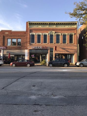 Urban Pie is located in downtown Marion along a strip bordering other restaurants and local businesses.