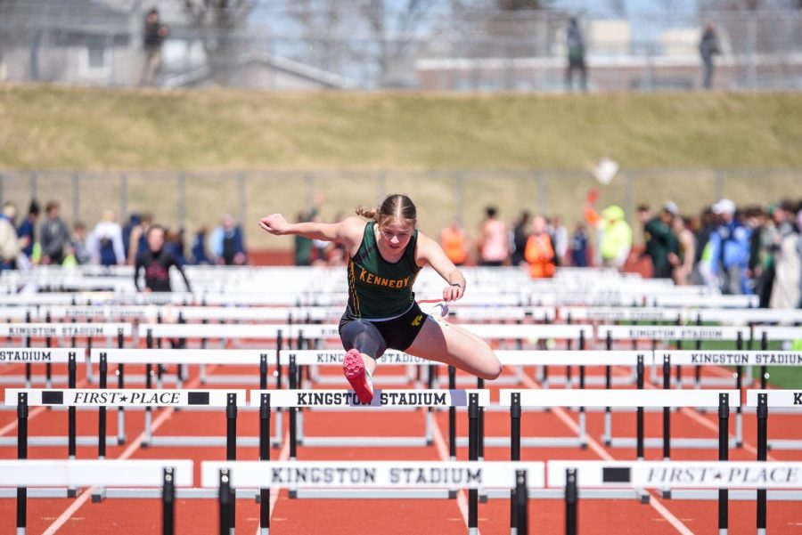 Senior+Grace+Braden+competes+in+a+hurdles+event+during+the+2022+track+season.