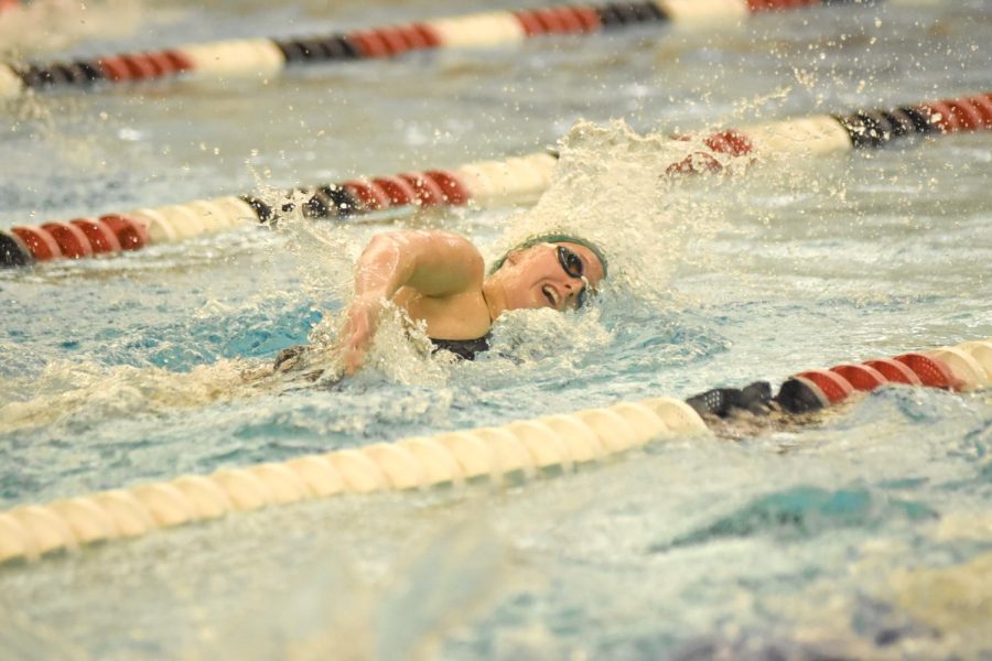 Senior+Captain+Casey+Gannon+competes+in+the+500+Freestyle+at+Regionals.+A+race+that+qualified+her+for+state.