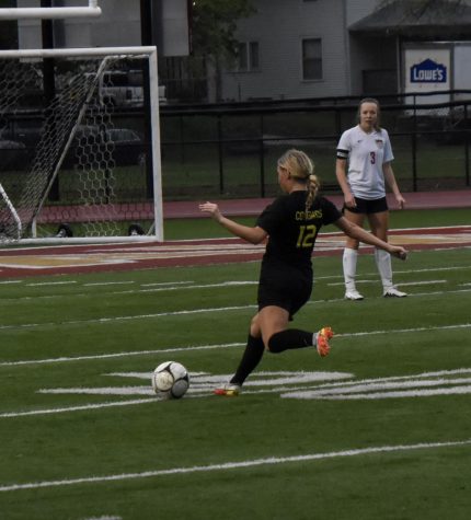 Junior Liza Scherbring scoring a goal
