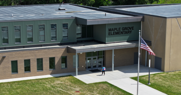 Maple Grove is the newly combined school of the former Jackson Elementary School and Truman Elementary School that was built as a part of phase one of CRCSDs master plan.