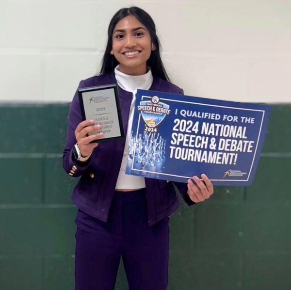 Sophomore Divya Ramadugu places first in International Exemptuous Speaking at districts.