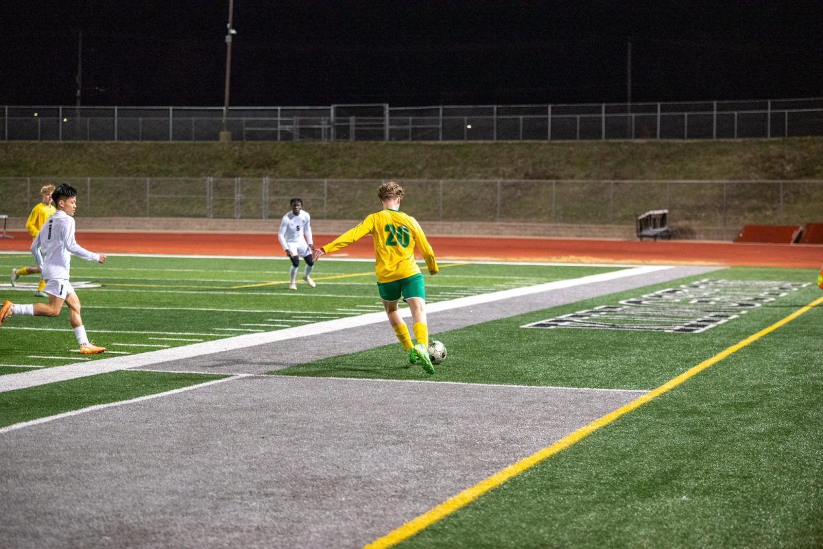 Senior Alex Karr looks to pass to junior Issac Davis.